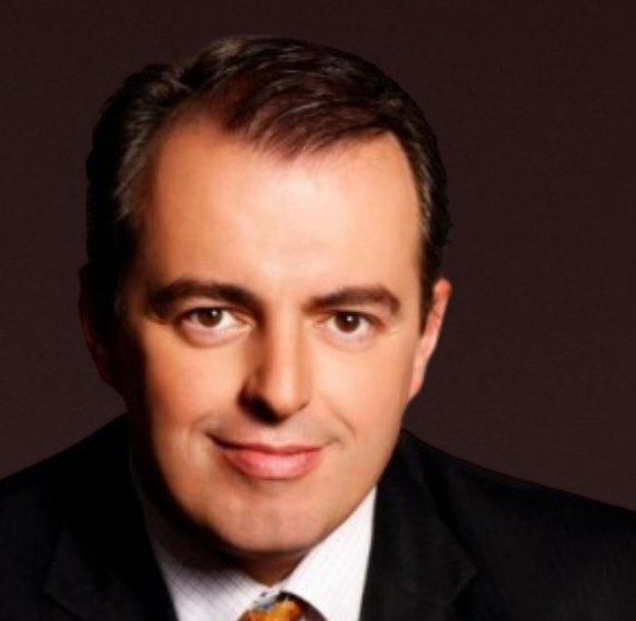 Portrait of Richard Lukaj